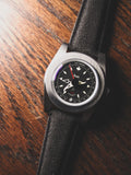 Édition limitée : Lima x Canuck Timepieces GMT Transit